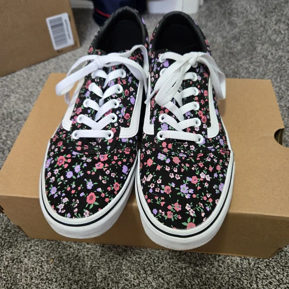 Vans Black Multicolor Floral Sneakers - Picture 1 of 7